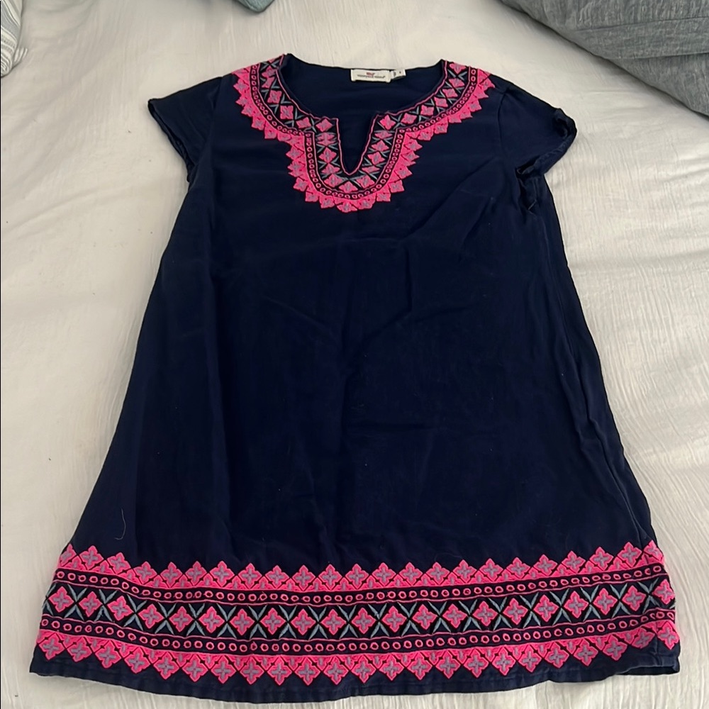 Vineyard Vines Navy Top with Pink Accents
